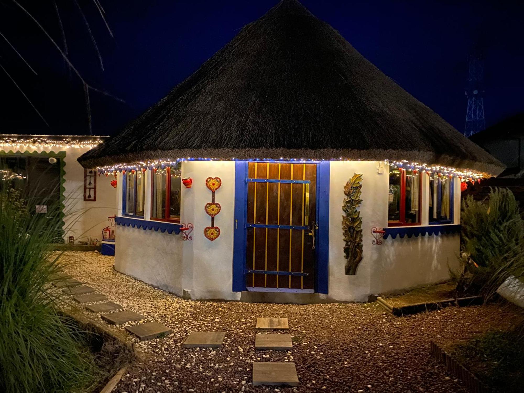 Casa Soarelui Hotel Murighiol Exterior photo